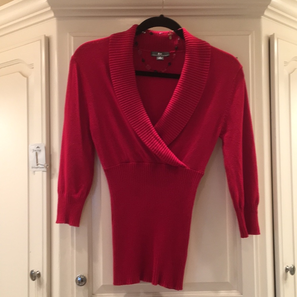 Deep red pullover sweater S